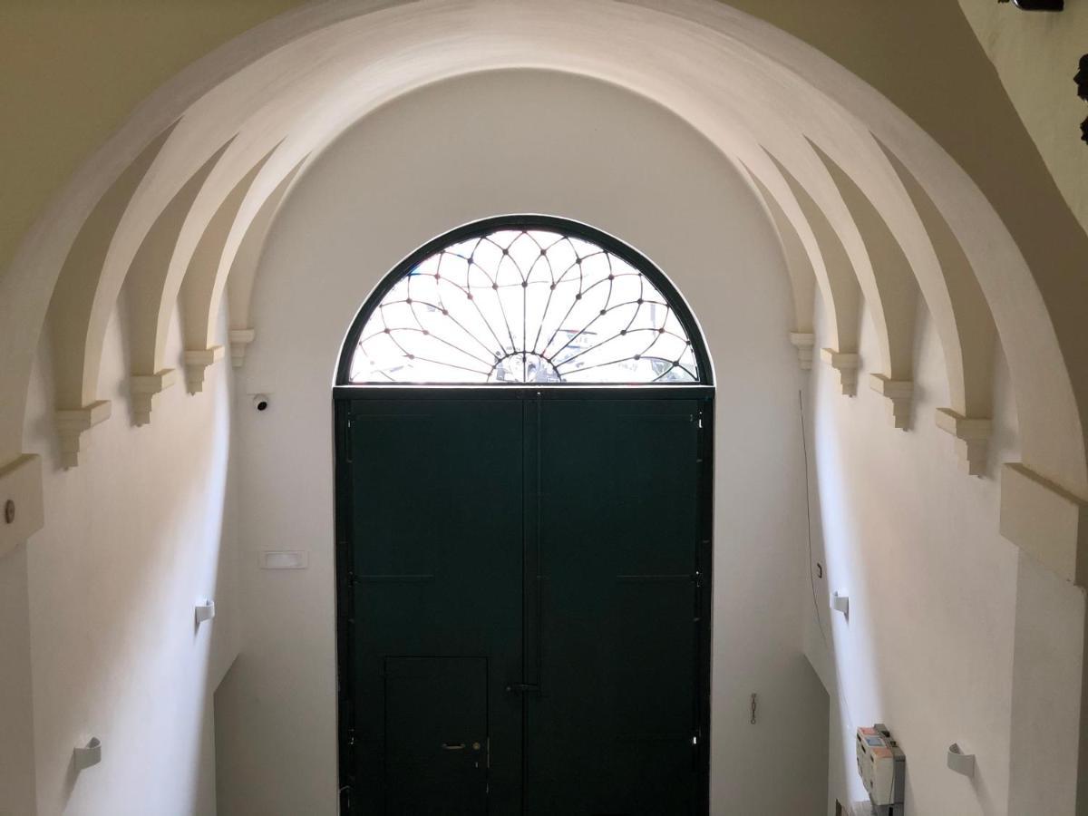 Carlo V - Con Piscina E Giardino Privati Lecce Exterior foto