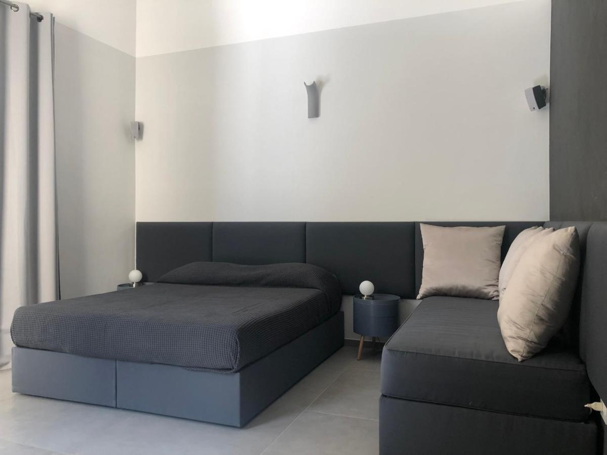Carlo V - Con Piscina E Giardino Privati Lecce Exterior foto