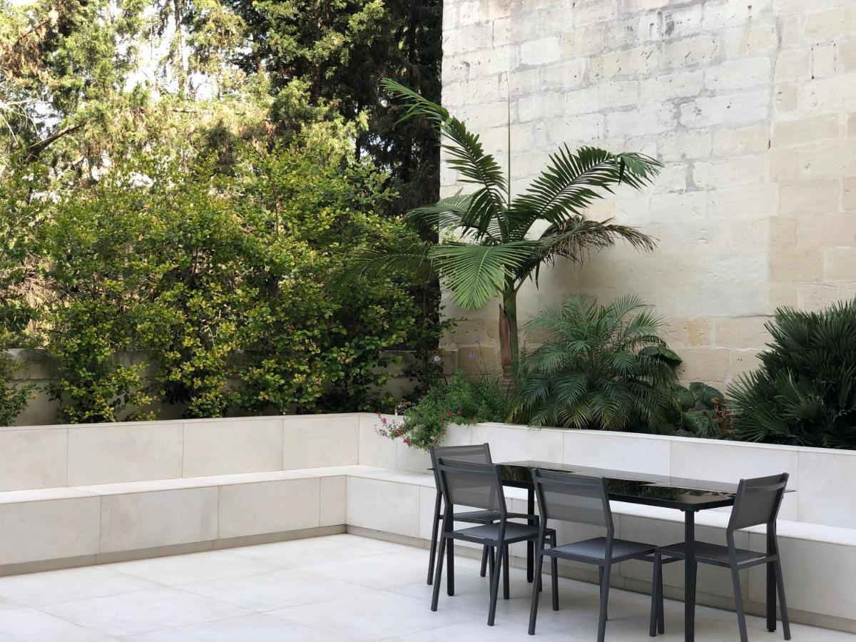 Carlo V - Con Piscina E Giardino Privati Lecce Exterior foto